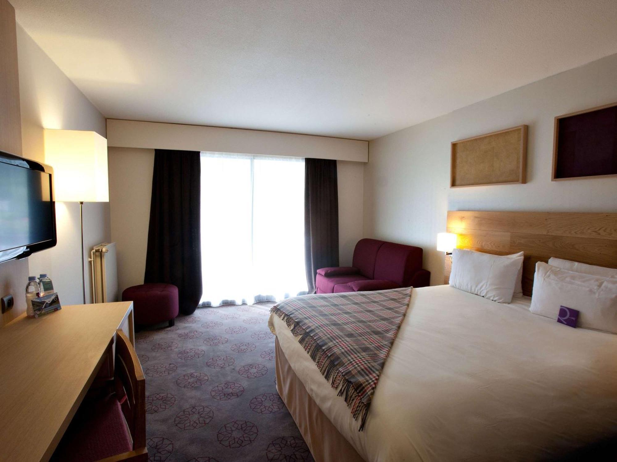 Mercure Saint-Lary Εξωτερικό φωτογραφία