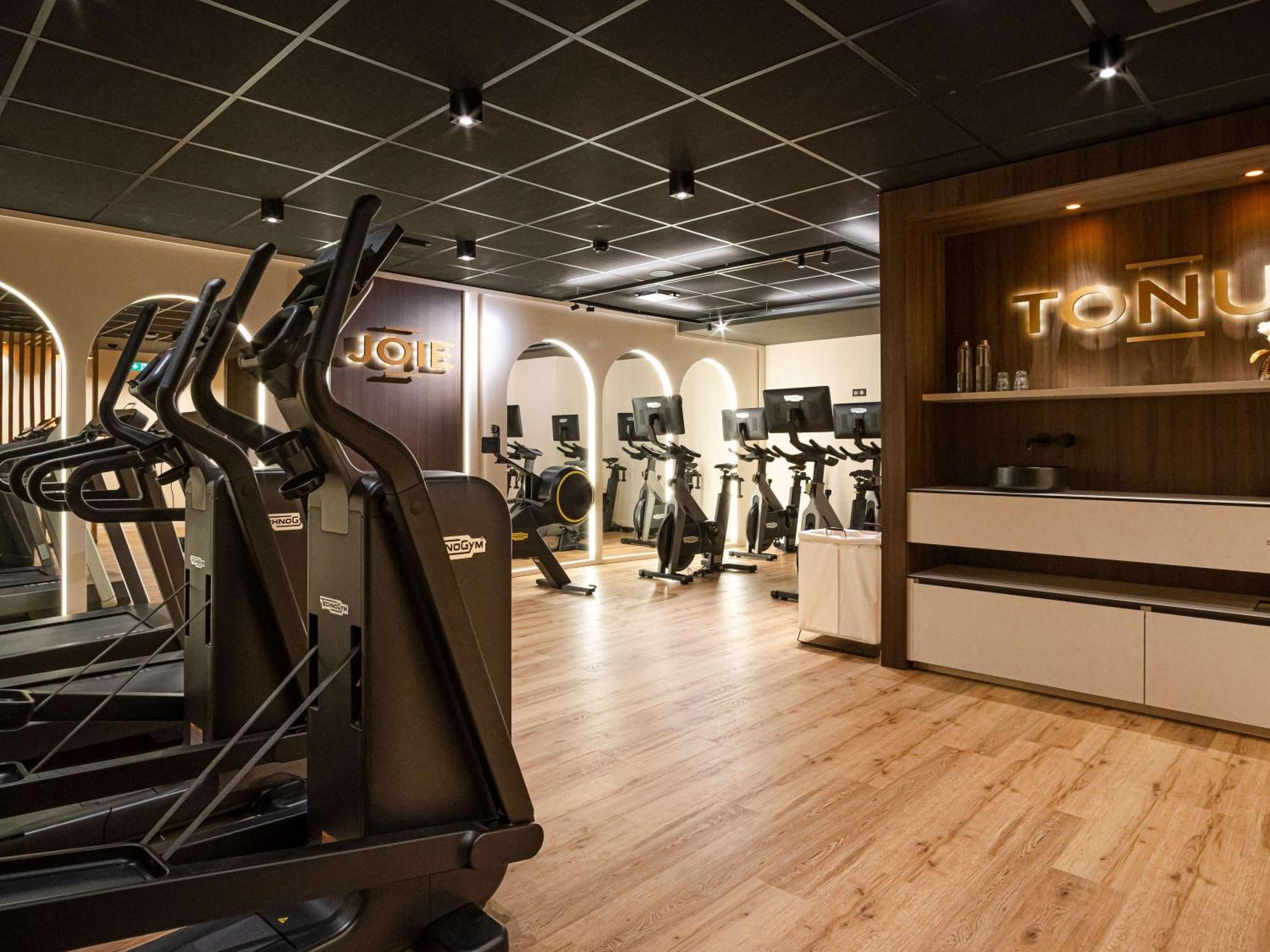 Mercure Saint-Lary Εξωτερικό φωτογραφία